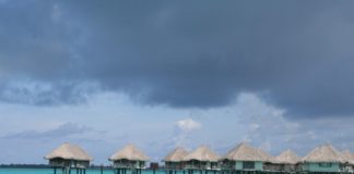 bora-overwater-bungalows-1