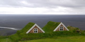 iceland-grass-house