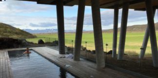 iceland-ion-hotel-pool