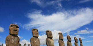 moai-easter-island-chile